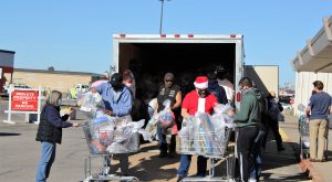 Wichita Machinists Members Unite to Help Others During Holidays